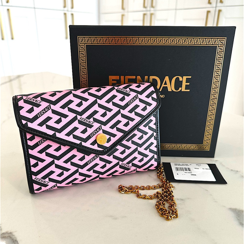 Versace La Greca Signature Wallet on Chain Bag